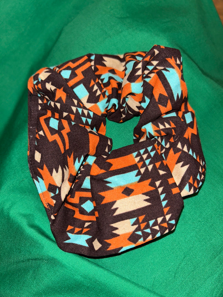 Western pattern scrunchie